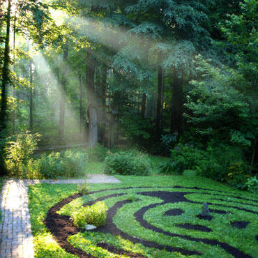Yard-Labyrinth.jpg